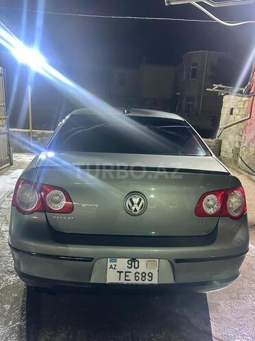 Volkswagen Passat-5