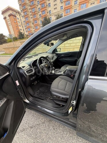 Chevrolet Equinox-7