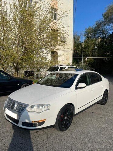 Volkswagen Passat-6