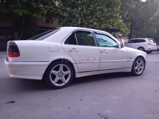 Mercedes C 230-6