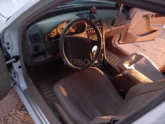 Mercedes C 230-12