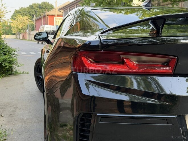 Chevrolet Camaro-8