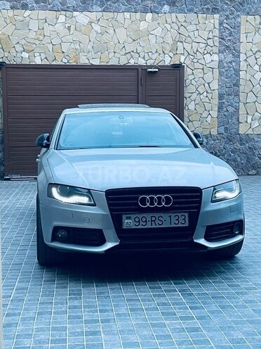 Audi A4-1