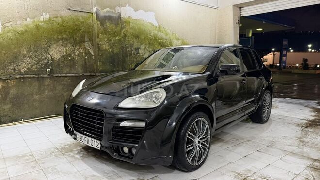 Porsche Cayenne S-1