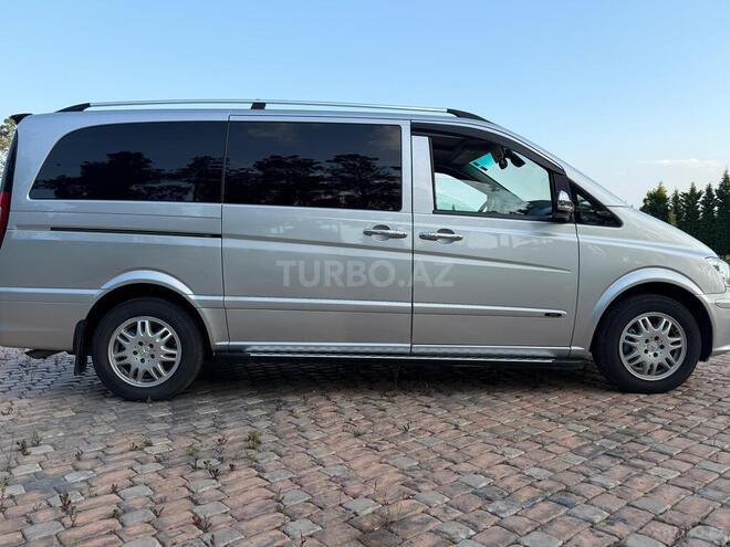Mercedes Viano-4