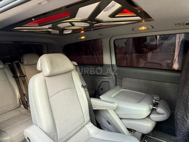 Mercedes Viano-6