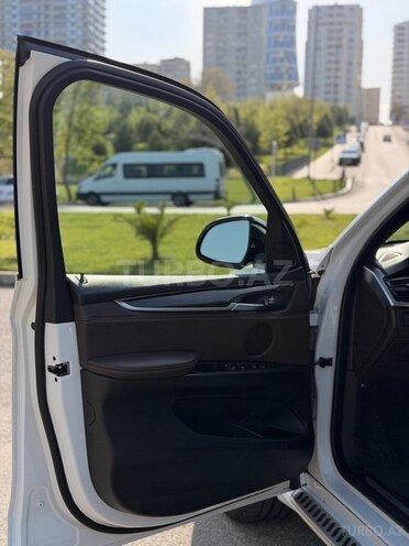 BMW X5-9