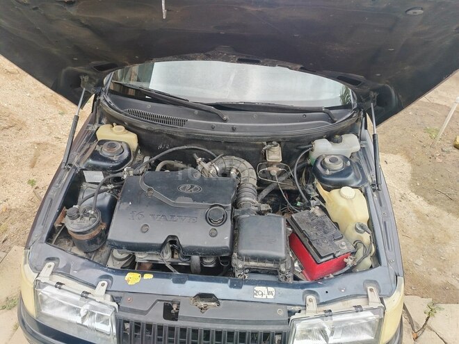 LADA (VAZ) 2112-7