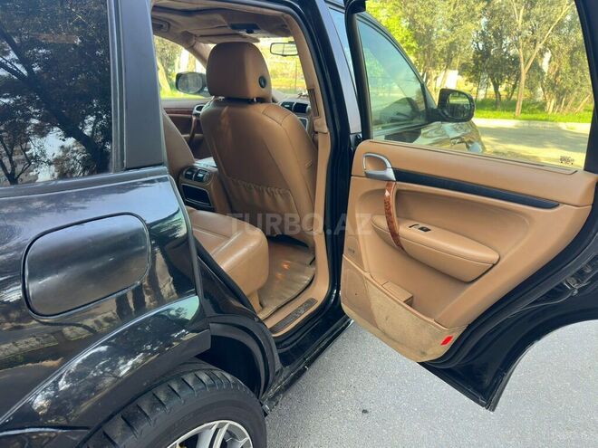 Porsche Cayenne S-5