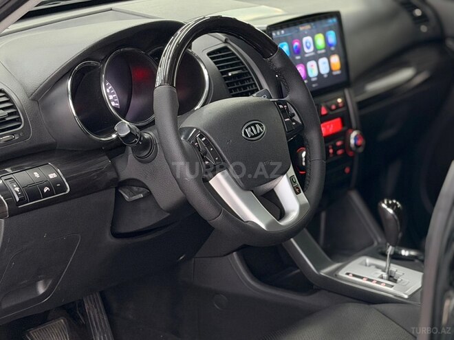 Kia Sorento-10