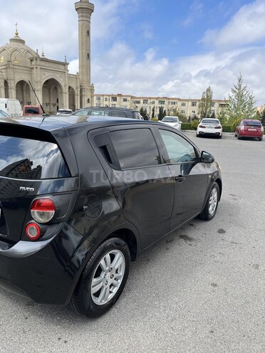 Chevrolet Aveo-6