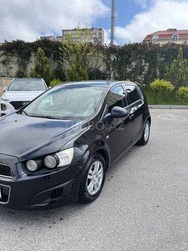 Chevrolet Aveo-4