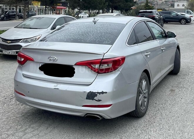 Hyundai Sonata-3