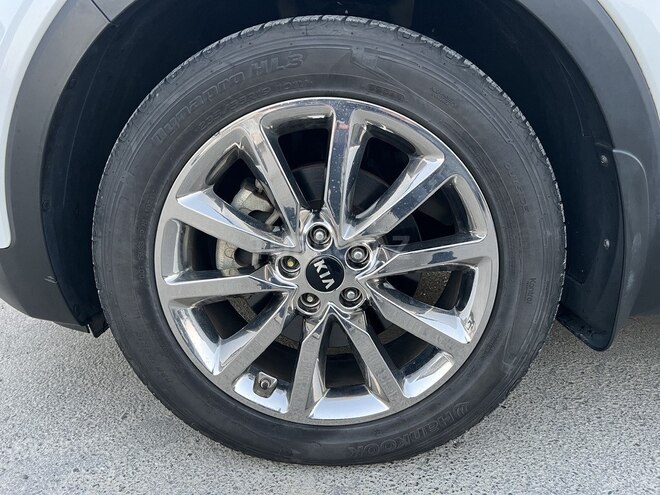 Kia Sorento-17