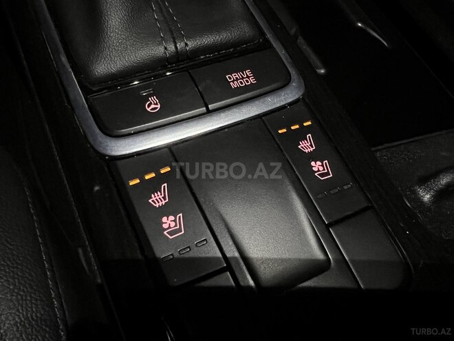 Kia K5-16