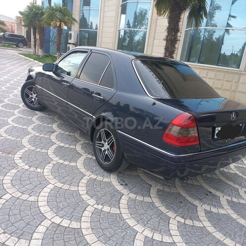 Mercedes C 180-11