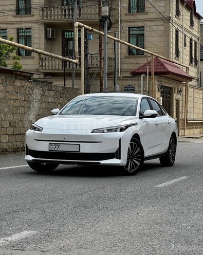 Changan Qiyuan A05-1