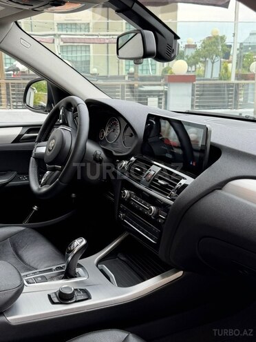 BMW X4-15