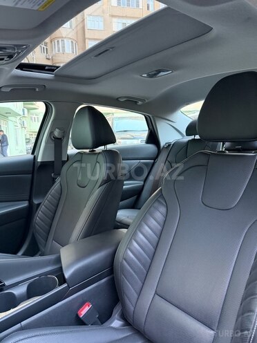 Hyundai Elantra-7