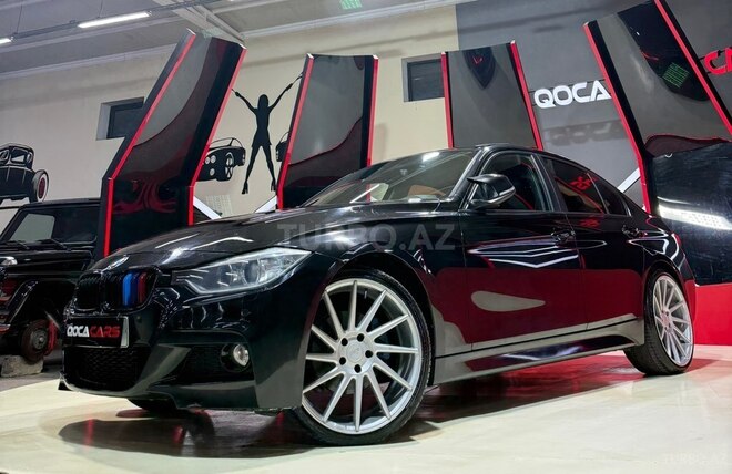 BMW 330-1