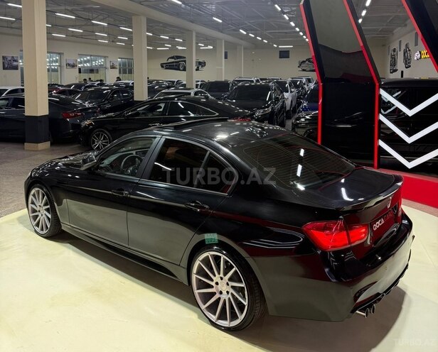 BMW 330-9