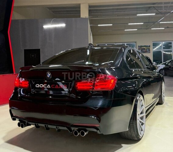 BMW 330-11