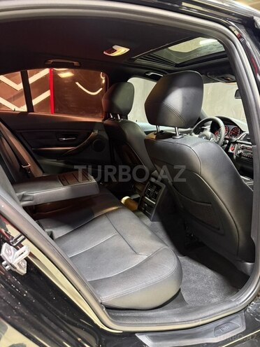 BMW 330-22