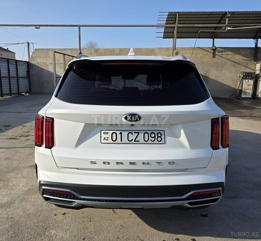 Kia Sorento-3