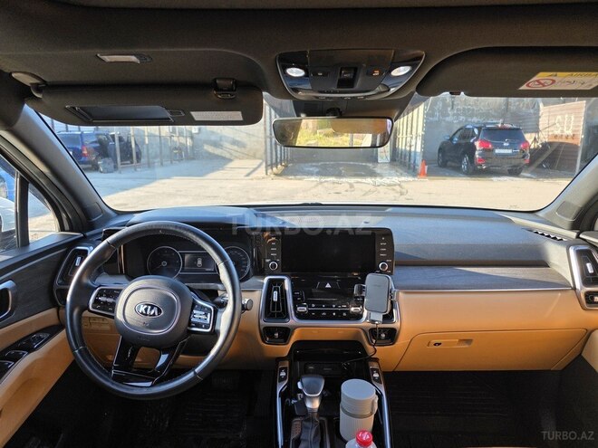 Kia Sorento-11