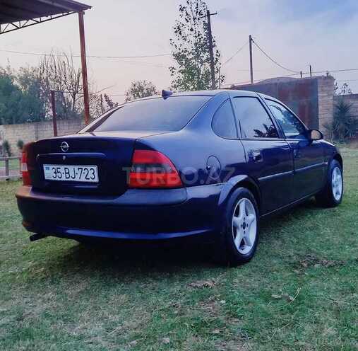 Opel Vectra-6
