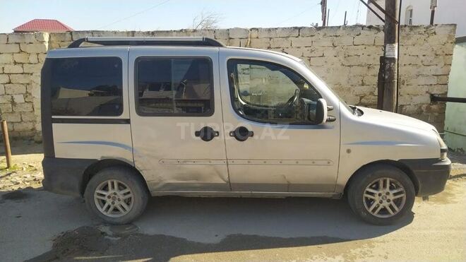 Fiat Doblo-4