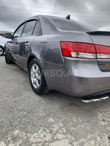 Hyundai Sonata-5