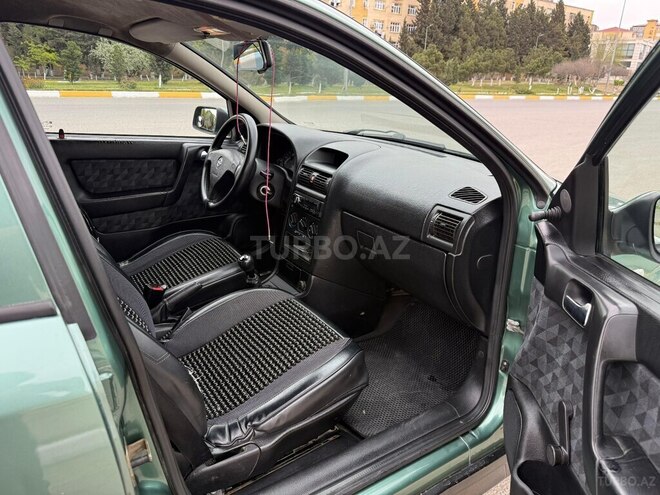 Opel Astra-6