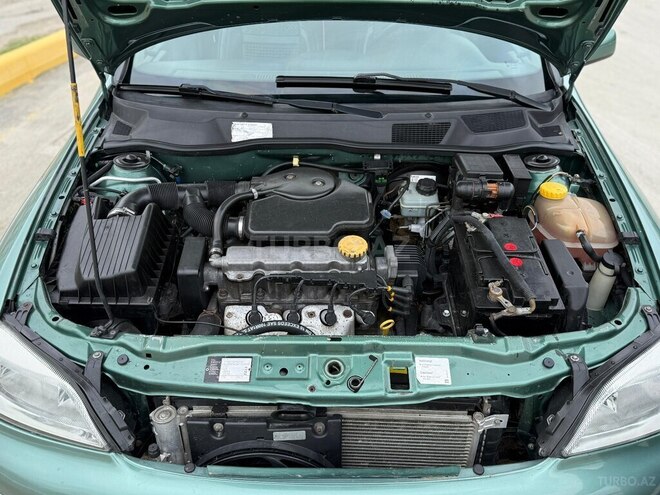Opel Astra-7