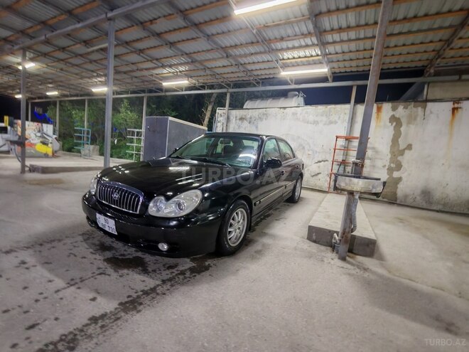 Hyundai Sonata-5