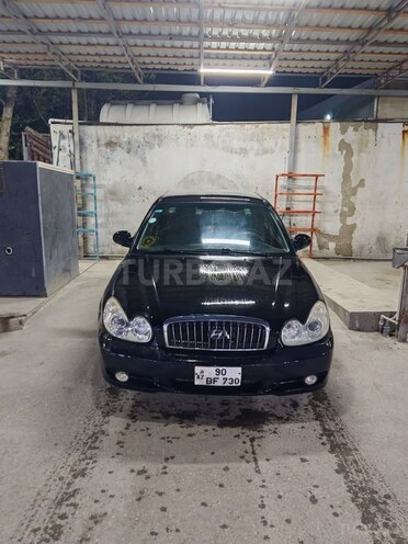 Hyundai Sonata-1