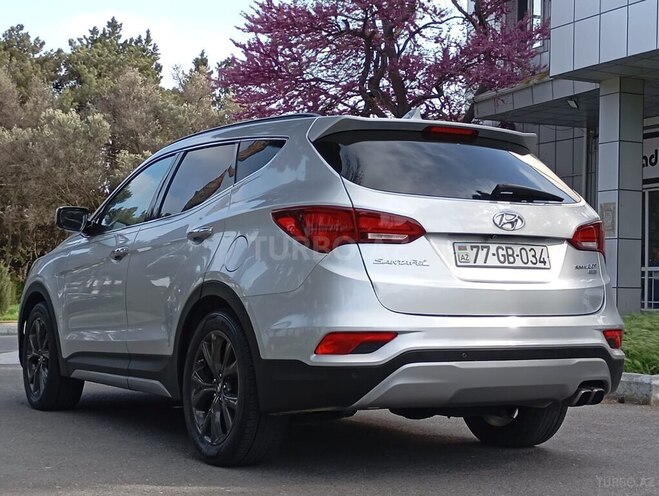 Hyundai Santa Fe-11
