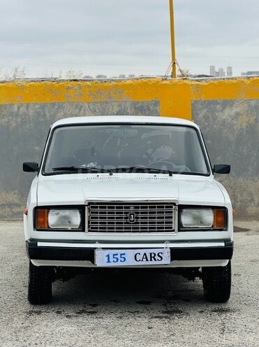 LADA (VAZ) 2107-1