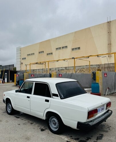 LADA (VAZ) 2107-5