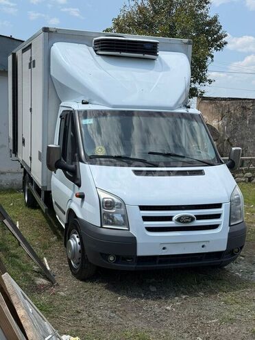 Ford Transit-1