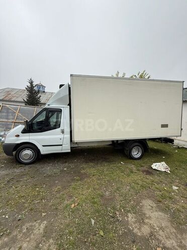Ford Transit-2
