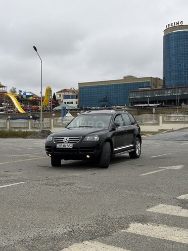 Volkswagen Touareg-2
