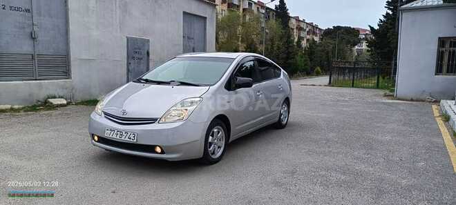 Toyota Prius-3
