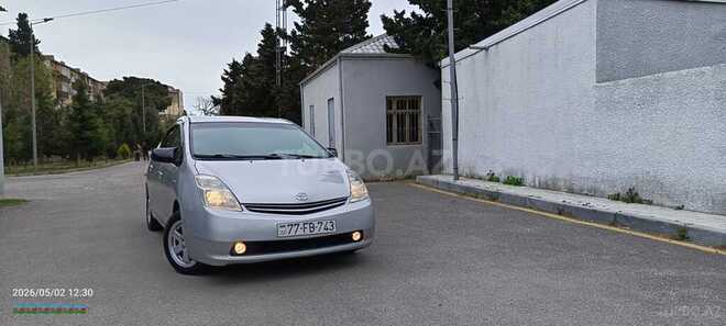 Toyota Prius-4