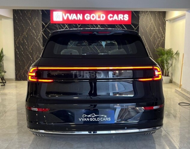 Changan Qiyuan Q07-5