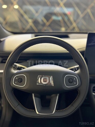 Changan Qiyuan Q07-17