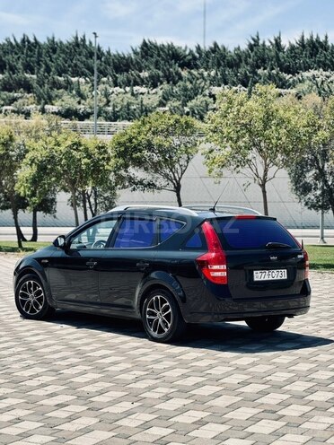 Kia Ceed SW-9
