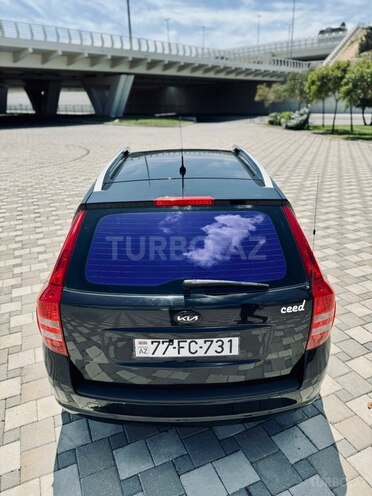 Kia Ceed SW-10