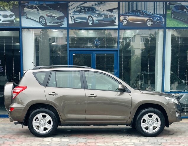 Toyota RAV4 2012, 190,000 km - 2.0 l - Sumqayıt