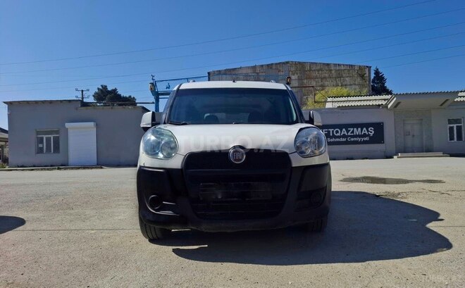 Fiat Doblo-1